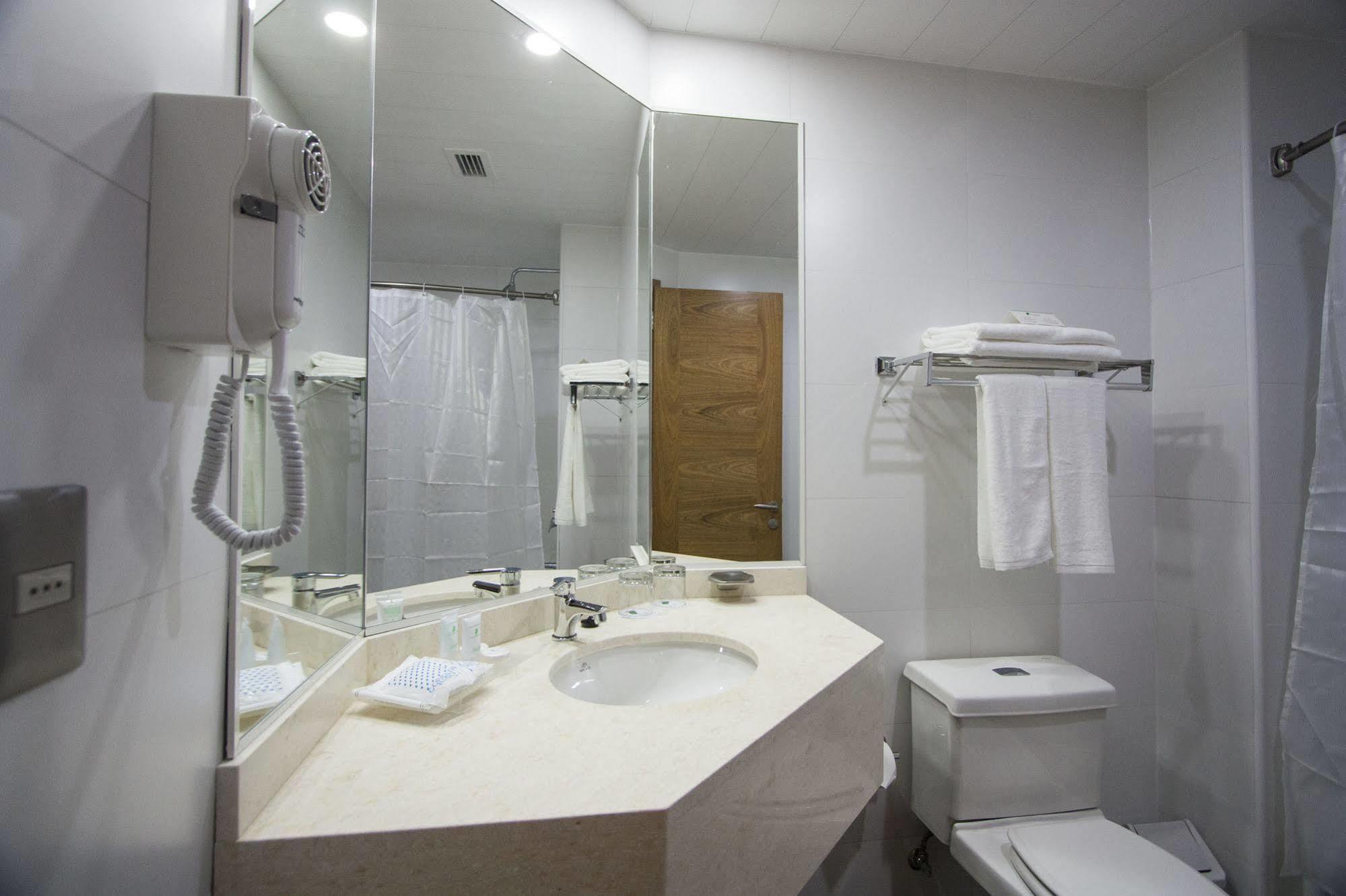 Hotel Diego De Almagro אוסורנו מראה חיצוני תמונה